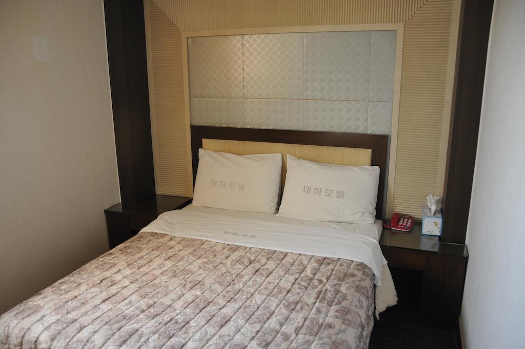 Motel Daeha Сеул Номер фото
